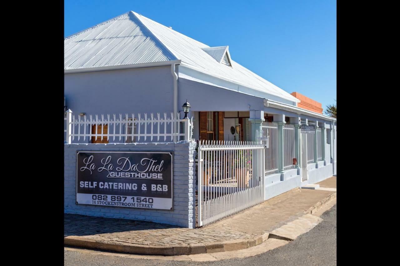 La La Dathel Guesthouse Colesberg Exterior photo