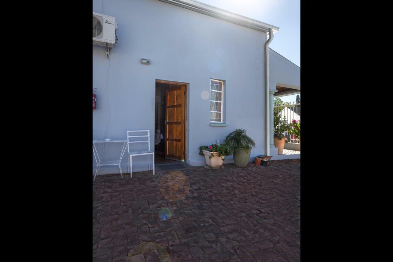 La La Dathel Guesthouse Colesberg Exterior photo